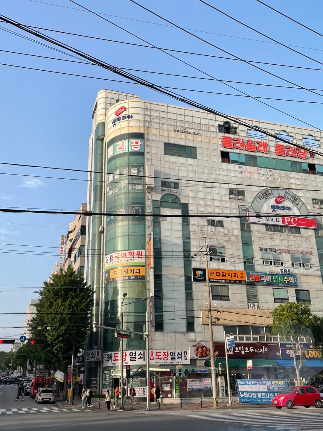 학교밀집상권 롤러장 양도양수 매물 사진